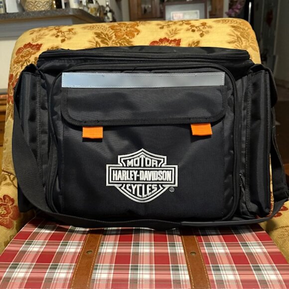 NWOT HARLEY DAVIDSON INSULATED TRAVEL / PICNIC COOLER - Picture 6 of 16